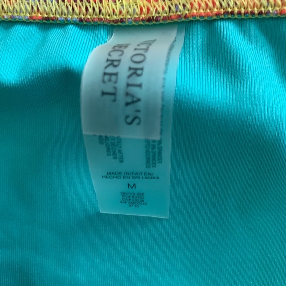 REDUCED! Victoria’s Secret bikini bottoms - Picture 2 of 3